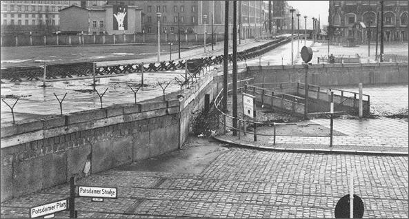 berlinski zid slika